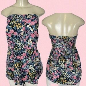 Torrid 5X Black Floral Hook & Eye Front Strapless Blouse Smocked Lace Up Back